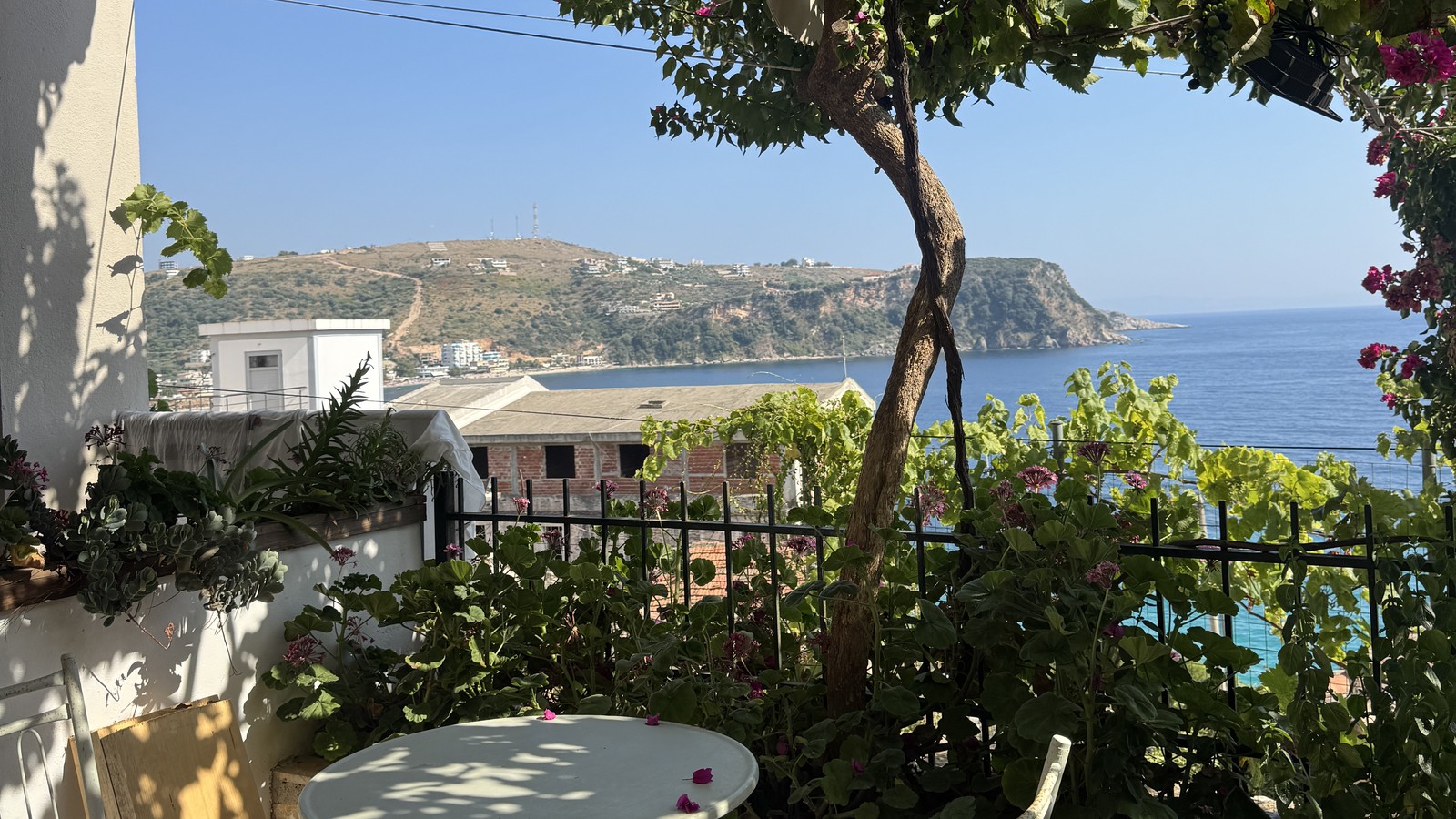 The bay at Himarë