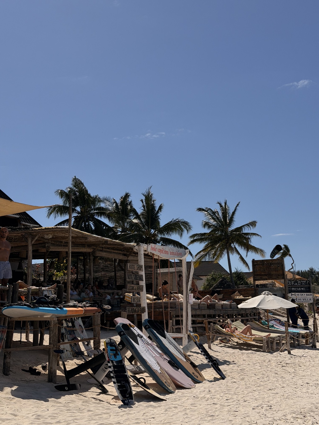 Hello Capitano in Paje, one of our breakfast and lunch stops