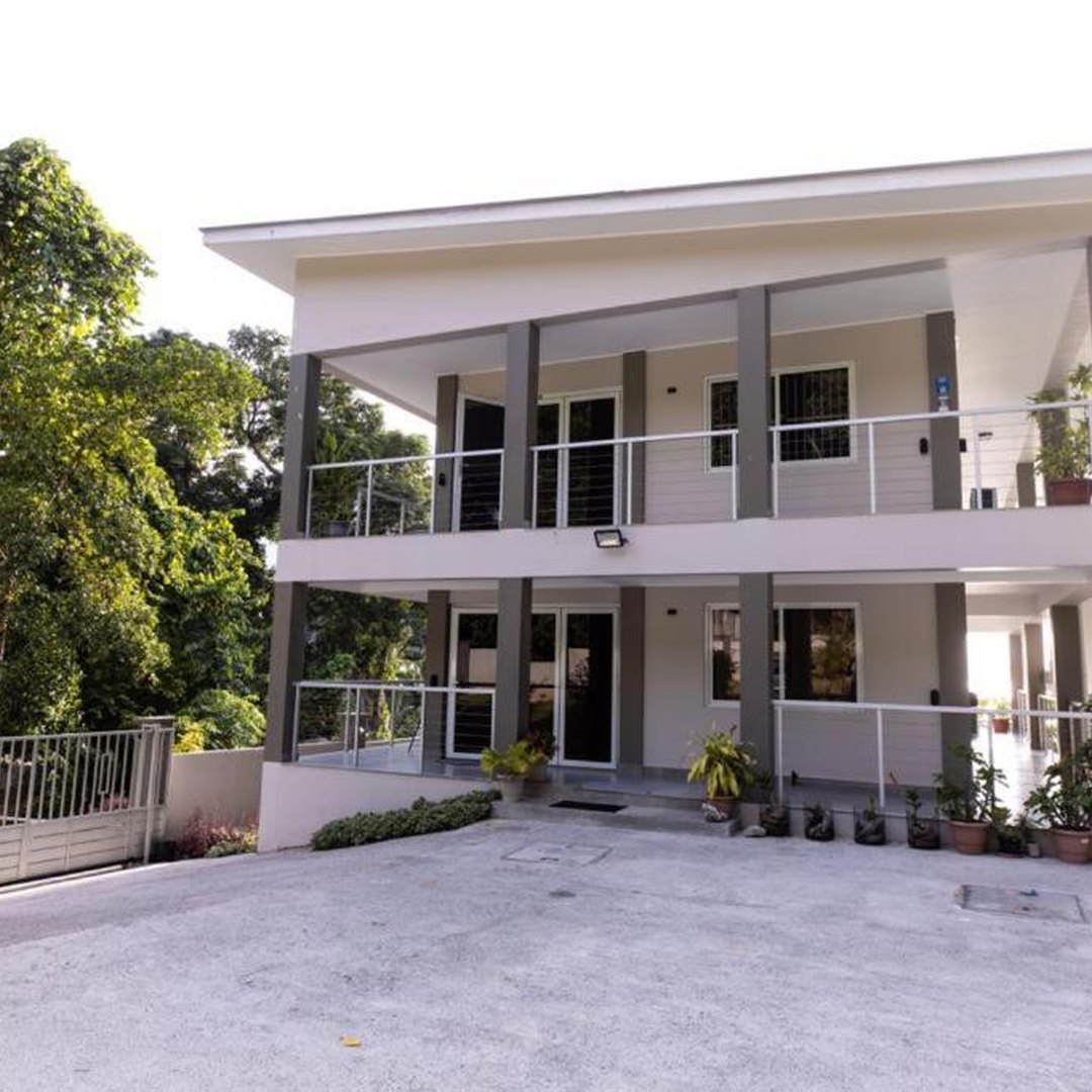 Peponi SelfCatering Apartments near Beau Vallon on Mahe